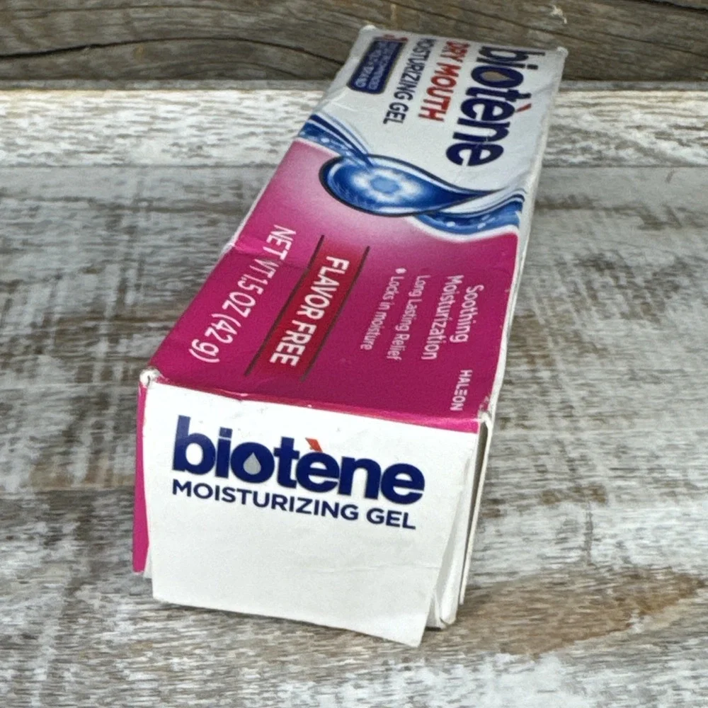 Biotène relieves dry